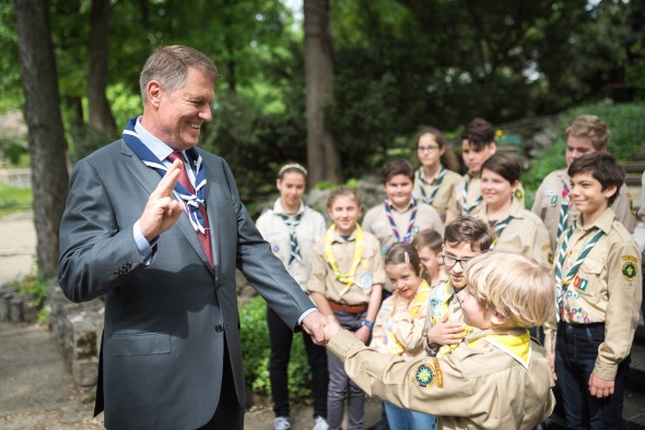 Primirea Presedintelui Comitetului Mondial al Organizatiei Mondiale a Miscarii Scout, domnul Joao Armando Goncalves, si reprezentantilor Organizatiei Nationale Cercetasii Romaniei 11